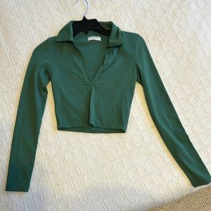 Aritzia Babaton green collar long sleeve top